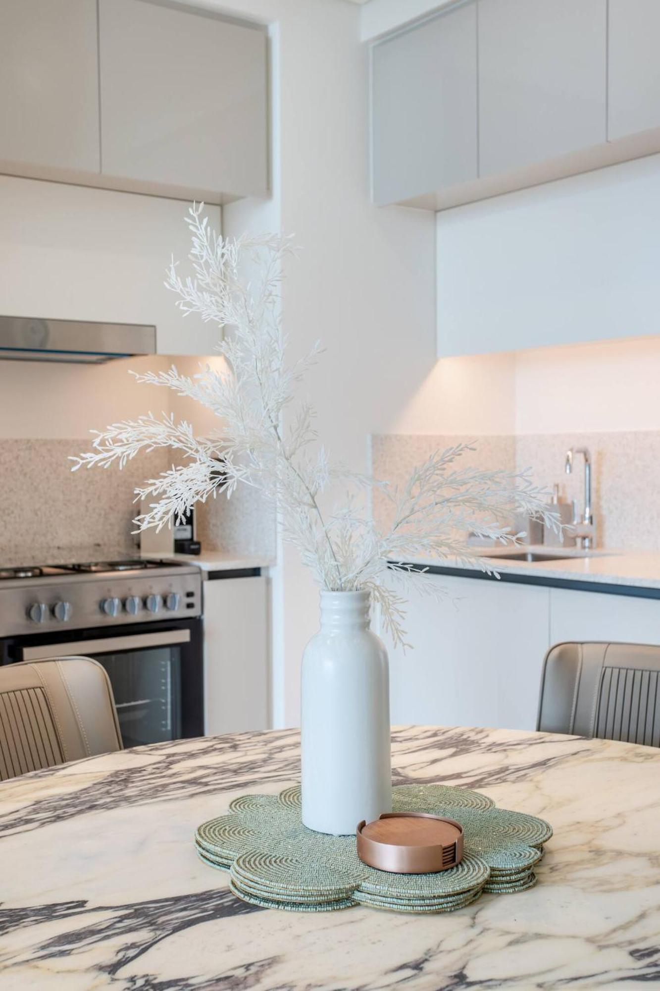 Apartamento High Floor Beachfront 1br W Sunset & Sea View!